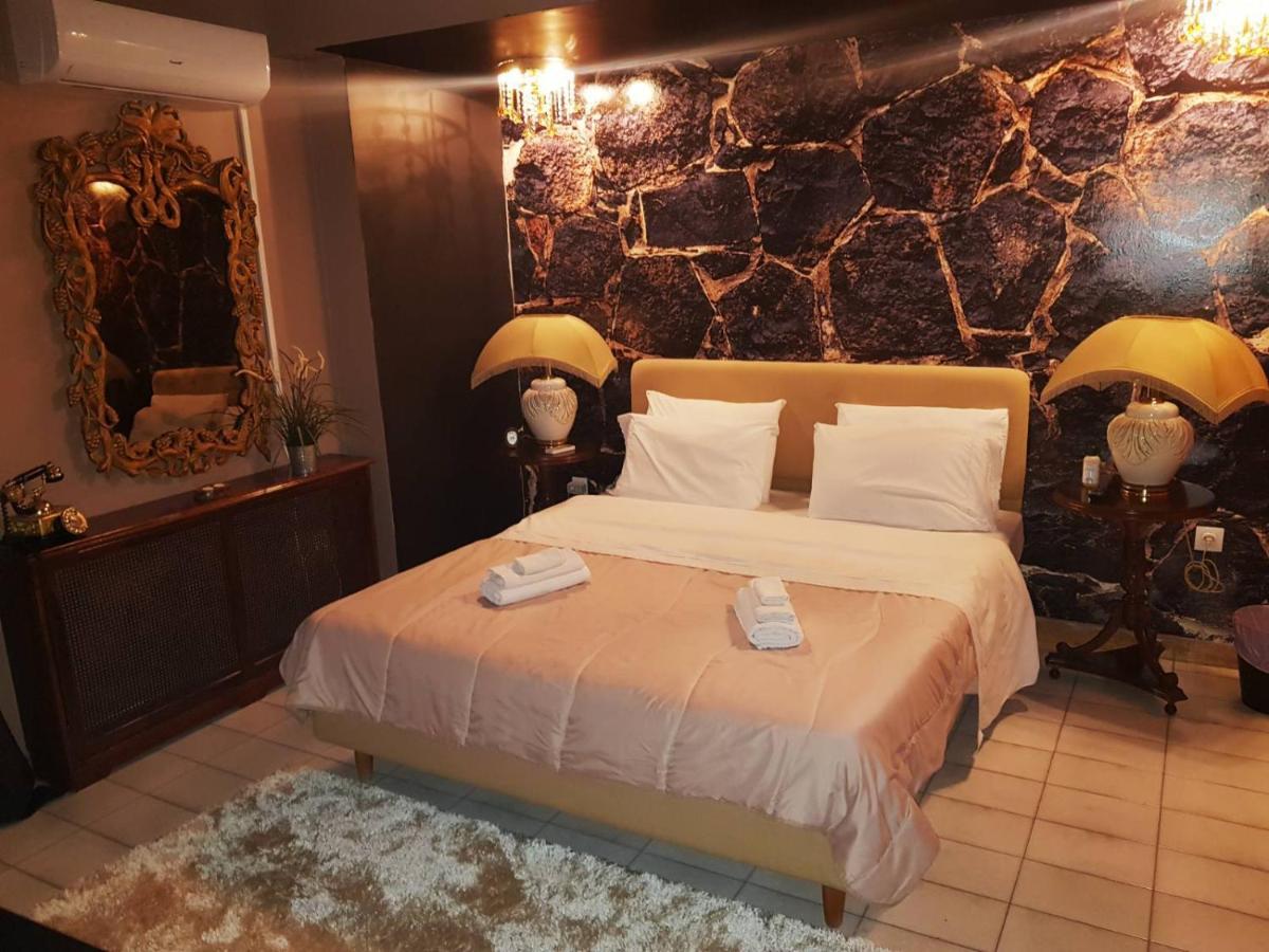 Kouro'S Private Room! Piraeus Buitenkant foto